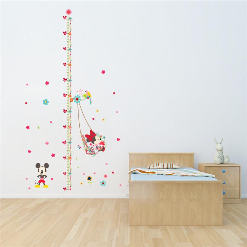 Sticker mural - Toise - Disney - Mickey et Minnie | sticker mural | STIKEO.COM