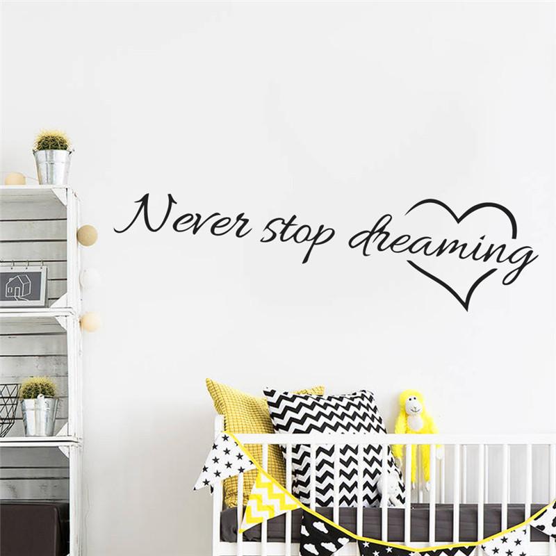 Never stop dreaming | sticker mural | STIKEO.COM